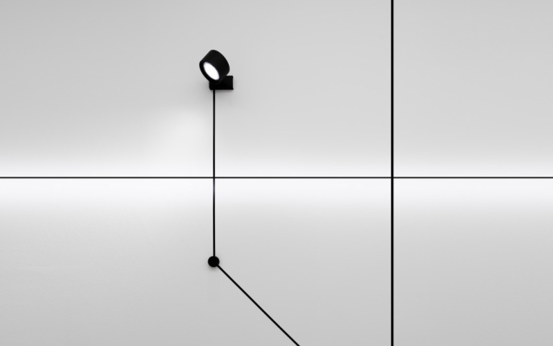 Endless, sistema a parete di Davide Groppi